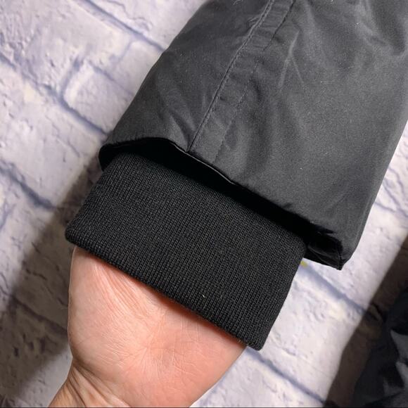 NEW J.Crew Factory Puffer Jacket in Black - Picture 4 of 9